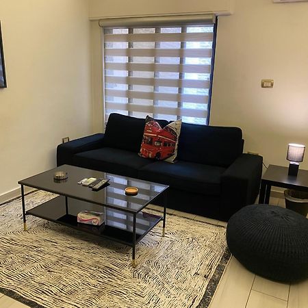 Dair Ghbar Apartment Амман Номер фото