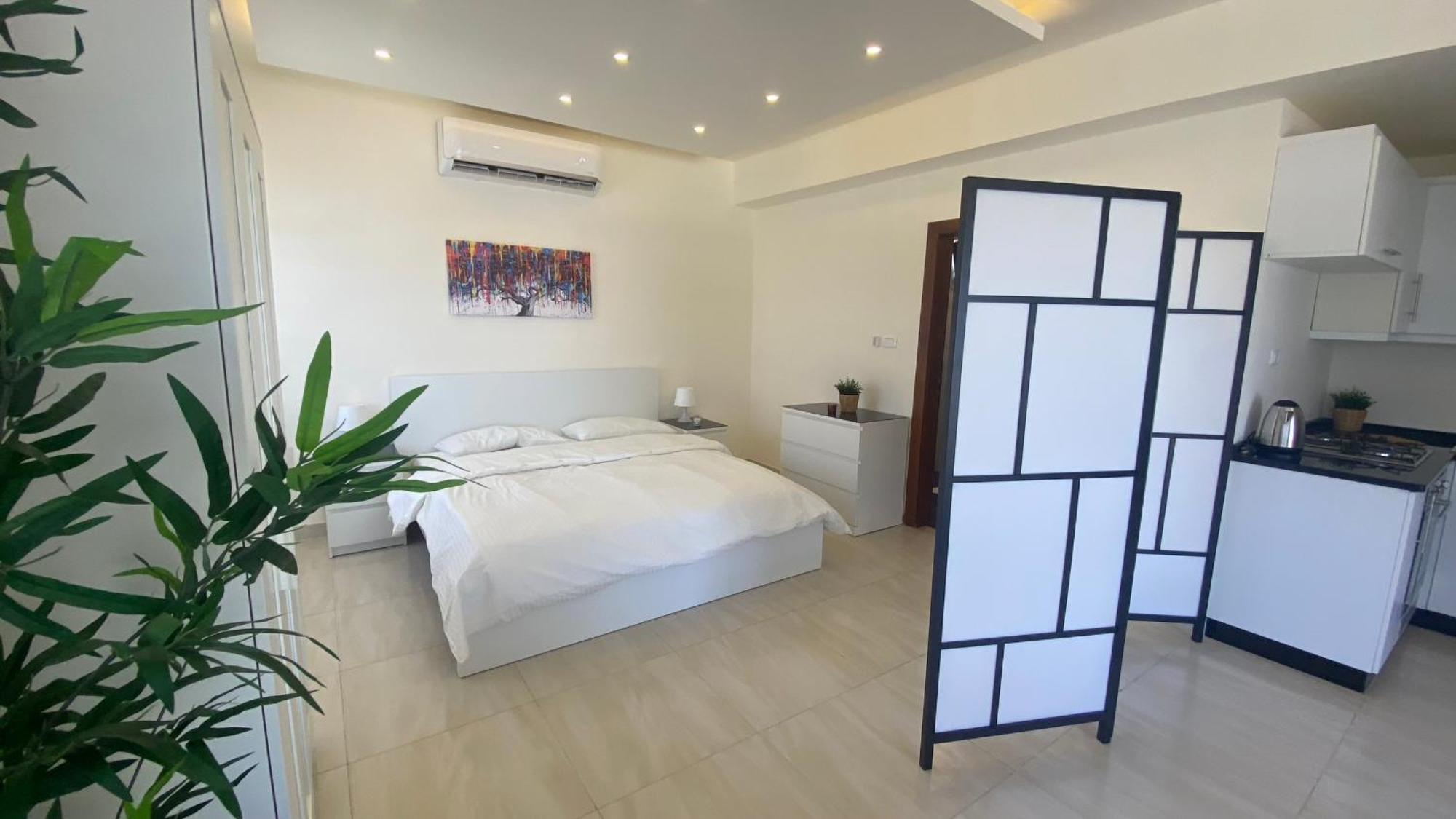 Dair Ghbar Apartment Амман Номер фото