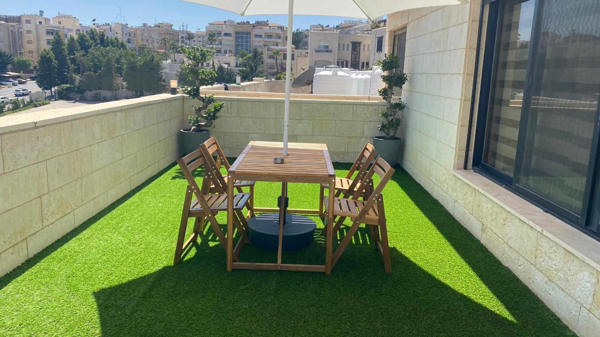 Dair Ghbar Apartment Амман Номер фото